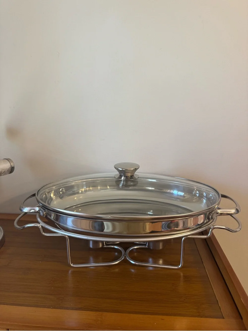 Stainless Steel Glass-Lid Serving Pan - Silver color stainless steel 13” bistro